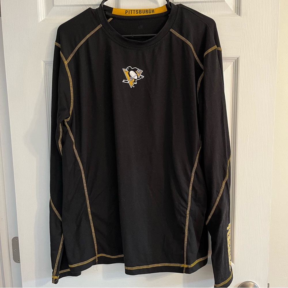 nhl pittsburgh penguins long sleeve shirt size m